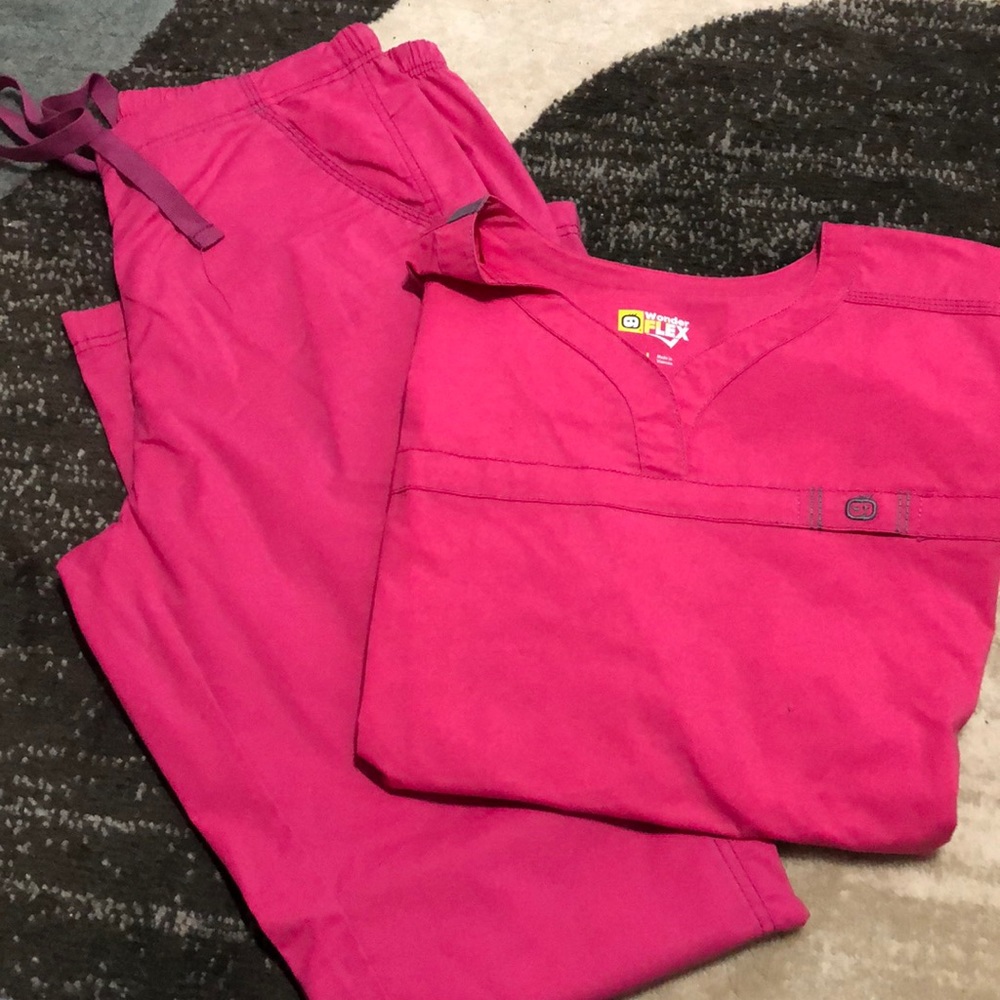 Pink Wonder Flex Scrubs, Medium Tall